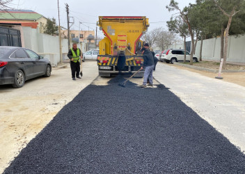 Xəzər rayonu ərazisində avtomobil yollarının  cari təmir-bərpa işləri icra olunur