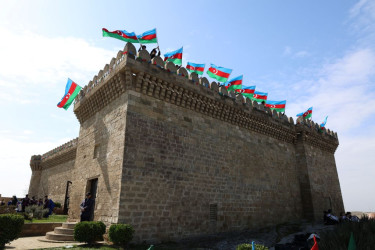 Xəzər rayonunda ümumrayon Novruz şənliyi keçirilib