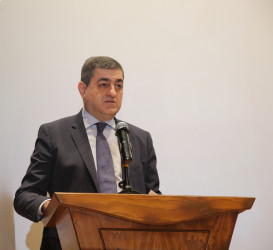 Xəzər rayonunda “Ailə dəyərləri bu gün” mövzusunda tədbir keçirilmişdir