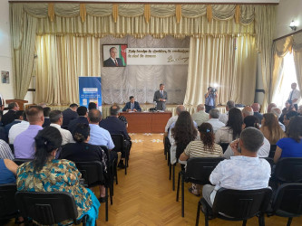 Mərdəkan qəsəbə sakinləri ilə növbəti səyyar görüş keçirilib