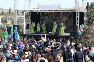 Xəzər rayonunda ümumrayon Novruz şənliyi keçirilib