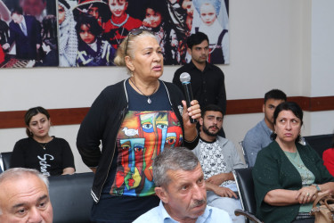 Rayon İcra Hakimiyyəti başçısının növbəti səyyar qəbulu Buzovna qəsəbəsində keçirildi