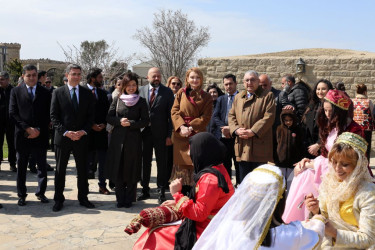 Xəzər rayonunda ümumrayon Novruz şənliyi keçirilib