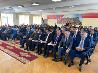 Rayon İcra Hakimiyyətinin başçısı Elşən Salahov Türkan qəsəbə sakinləri ilə növbəti səyyar görüşü keçirilib