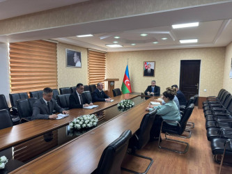 Rayon İcra Hakimiyyətinin başçısı Elşən Salahov vətəndaşların növbəti fərdi qəbulunu keçirib