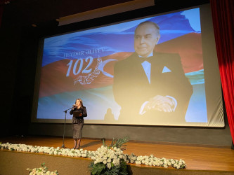Xəzər rayonunda Ümummilli lider Heydər Əliyevin anadan olmasının 102 illiyinə həsr olunmuş “Heydər Əliyev irsi – Gələcəyə yol” adlı tədbir keçirilib`