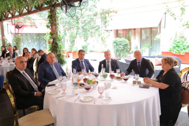 Xəzər rayonunda “Qurtuluşun memarlıq izi” adlı tədbir keçirilib