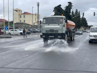 Xəzər rayonunda növbəti genişmiqyaslı ümumrayon iməcliyi keçirilib