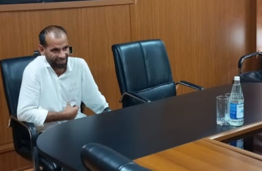 Rayon İcra Hakimiyyətinin başçısı Elşən Salahov vətəndaşların növbəti fərdi qəbulunu keçirib