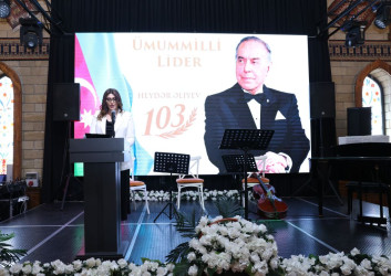 Xəzər rayonunda Ümummilli Lider Heydər Əliyevin anadan olmasının 103-cü ildönümü münasibətilə tədbir keçirilib