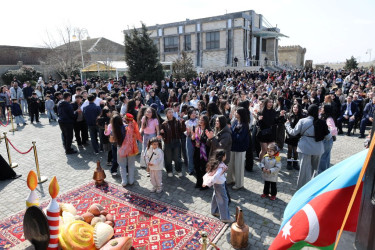 Xəzər rayonunda ümumrayon Novruz şənliyi keçirilib