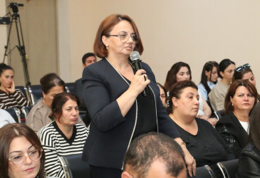 Zirə qəsəbə sakinləri ilə növbəti səyyar görüş keçirilib