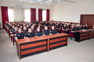 Xəzər rayonunda Polis işçilərinin peşə bayramı qeyd edilib