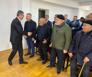 Buzovna qəsəbə sakinləri ilə növbəti səyyar görüş keçirilmişdir