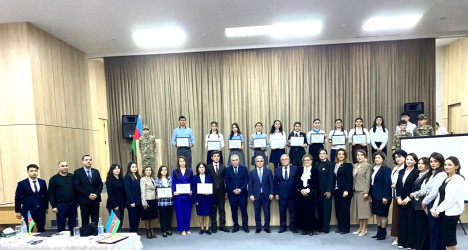 Xəzər rayonunda “Heydər Əliyev və Azərbaycan tarixi”  adlı elmi-praktiki konfrans keçirilib