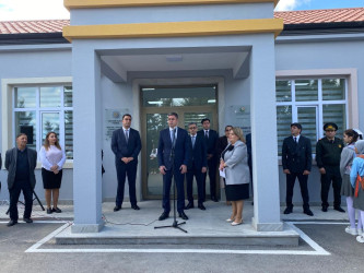 Rayonunun  Zirə qəsəbəsində Heydər Əliyev Fondunun təşəbbüsü ilə yeni təmir olunmuş 324 saylı tam orta məktəbin açılış mərasimi keçirilib`
