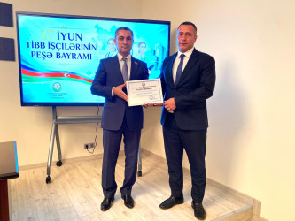 Xəzər rayonunda 17 iyun – Tibb İşçilərinin Peşə Bayramı  Günü münasibətilə “Sağlam gələcəyin memarları” adlı tədbir keçirilib