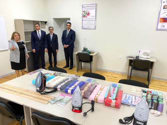 Rayonunun  Zirə qəsəbəsində Heydər Əliyev Fondunun təşəbbüsü ilə yeni təmir olunmuş 324 saylı tam orta məktəbin açılış mərasimi keçirilib`