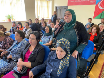 Rayon İcra Hakimiyyətinin başçısı Elşən Salahov Türkan qəsəbə sakinləri ilə növbəti səyyar görüşü keçirilib