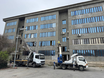 Buzovna qəsəbəsində yaşayış binalarında təmir-bərpa işləri həyata keçirilir