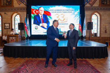 Yeni Azərbaycan Partiyası Xəzər rayon təşkilatının təsis edilməsinin 33-cü ildönümü münasibətilə tədbir keçirilib