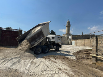 Xəzər rayonunun Şağan qəsəbəsində yerləşən  tarixi abidələrin daxili və ətraf ərazilərində genişmiqyaslı təmizlik  və abadlıq işləri aparılmışdır