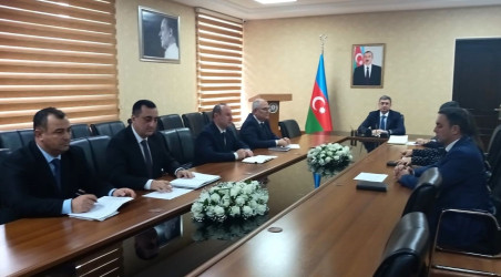 Xəzər Rayon İcra Hakimiyyətində sakinlərin növbəti qəbulu keçirilmişdir