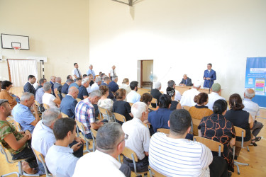 Rayon İcra Hakimiyyəti başçısının növbəti səyyar görüşü Zirə  qəsəbəsində keçirilib