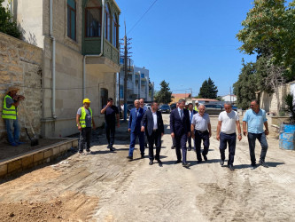 Xəzər Rayon İcra Hakimiyyətinin başçısı Mərdəkan və Şüvəlan qəsəbələrində abadlıq-quruculuq işləri ilə tanış olub
