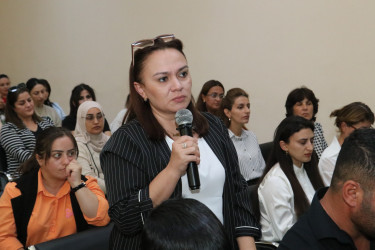 Zirə qəsəbə sakinləri ilə növbəti səyyar görüş keçirilib