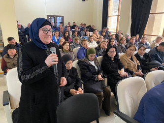 Xəzər Rayon İcra Hakimiyyətinin başçısı Elşən Salahovun Şağan qəsəbəsində yaşayan sakinlərlə növbəti səyyar görüşü keçirilib