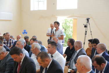 Rayon İcra Hakimiyyəti başçısının növbəti səyyar görüşü Zirə  qəsəbəsində keçirilib