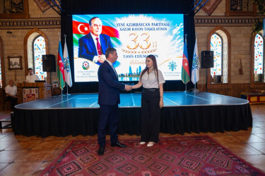 Yeni Azərbaycan Partiyası Xəzər rayon təşkilatının təsis edilməsinin 33-cü ildönümü münasibətilə tədbir keçirilib