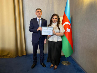 Xəzər rayonunda “8 Mart – Beynəlxalq Qadınlar Günü” münasibətilə  “Qadın və şəhər – gələcəyin zərif memarları” adlı  bayram tədbiri keçirilmişdir