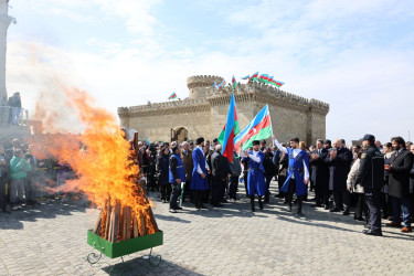 Xəzər rayonunda ümumrayon Novruz şənliyi keçirilib