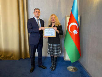 Xəzər rayonunda “8 Mart – Beynəlxalq Qadınlar Günü” münasibətilə  “Qadın və şəhər – gələcəyin zərif memarları” adlı  bayram tədbiri keçirilmişdir