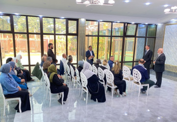 Xəzər Rayon İcra Hakimiyyətinin başçısı Elşən Salahov Şüvəlan və Buzovna qəsəbələrində yerləşən ümumtəhsil məktəblərinin şagird və valideynləri ilə görüş keçirib