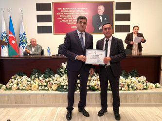 Xəzər rayonunda “5 oktyabr-Beynəlxalq Müəllimlər Günü”  qeyd olunub