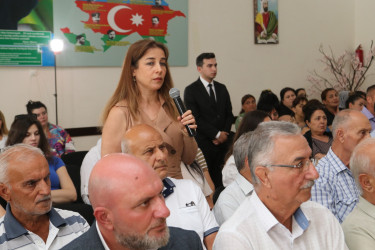 Mərdəkan qəsəbə sakinləri ilə növbəti səyyar görüş keçirilib