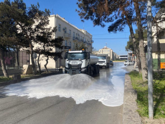 Xəzər rayonunda növbəti genişmiqyaslı təmizlik və abadlıq işləri həyata keçirilib