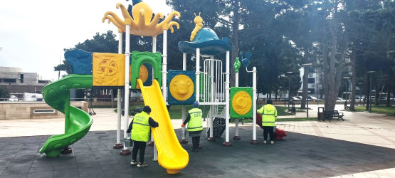 Xəzər rayonunda növbəti genişmiqyaslı təmizlik və abadlıq işləri həyata keçirilib