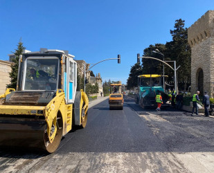 Xəzər rayonu ərazisində avtomobil yollarının  cari təmir-bərpa işləri icra olunur