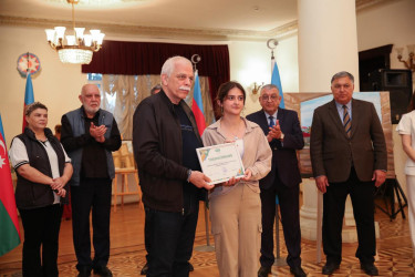 Xəzər rayonunda “28 May – Müstəqillik Günü” qeyd olunub