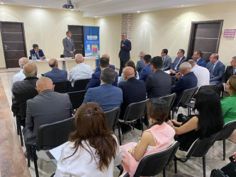 Rayon İcra Hakimiyyəti başçısının Şüvəlan qəsəbə sakinləri ilə növbəti səyyar görüşü keçirilib