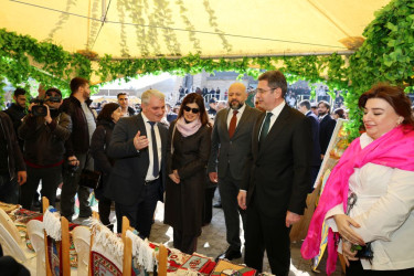 Xəzər rayonunda ümumrayon Novruz şənliyi keçirilib