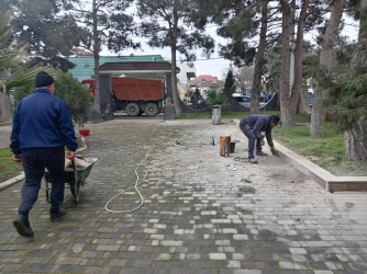 “Şəhərsalma və Memarlıq İli” çərçivəsində rayonun Binə qəsəbəsində yerləşən xatirə parkında əsaslı təmir və abadlıq işləri həyata keçirilib