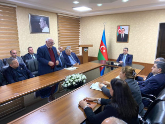 Xocalı soyqırımında həlak olmuş soydaşlarımızın  ailə üzvləri ilə görüş keçirilib