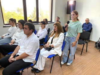 Buzovna qəsəbəsində növbəti səyyar qəbul keçirilmişdir