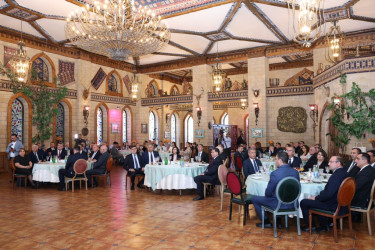 Xəzər rayonunda Ümummilli Lider Heydər Əliyevin anadan olmasının 103-cü ildönümü münasibətilə tədbir keçirilib