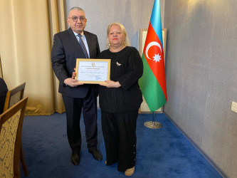 Xəzər rayonunda “8 Mart – Beynəlxalq Qadınlar Günü” münasibətilə  “Qadın və şəhər – gələcəyin zərif memarları” adlı  bayram tədbiri keçirilmişdir